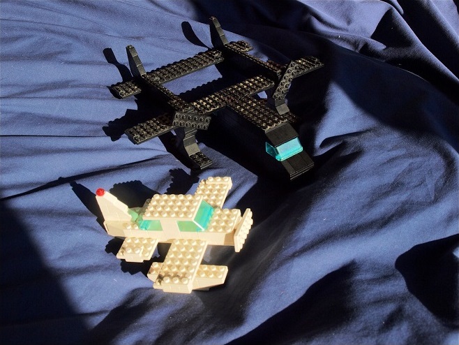 SmallAndLargePropplane